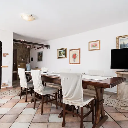 Holiday home Le Lantane *